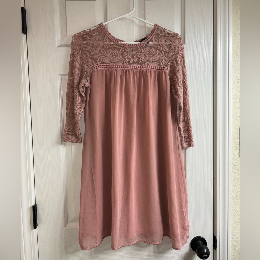 Lace detail 3/4 sleeve pink babydoll dress